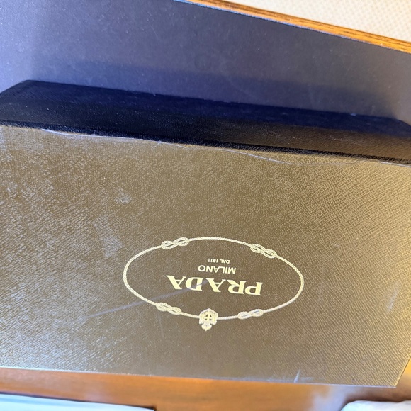 NEW IN BOX--Men's Prada US 10.5 / EU 9.5 Patent Leather loafer with buckle - Picture 2 of 7